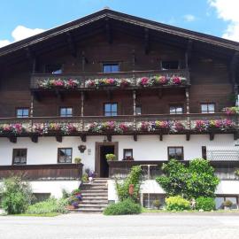 Badmeisterhof, hotel in Leogang