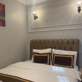 Divan Wooden Guesthouse