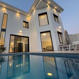 Sea 300 Villa, hotell sihtkohas Migdal