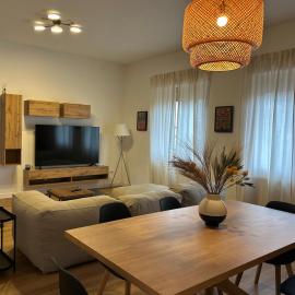 Monfalcone Easy Stay WEST, hotel in Monfalcone