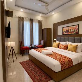 Hotel Wood Lark by Sidham Group # Choice of Manali, Himachal Tourists, hotel a Zirakpur