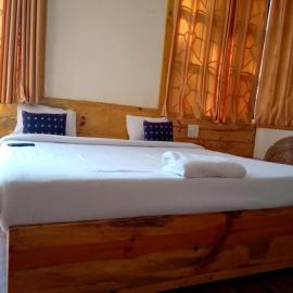 Shillong City Hotel