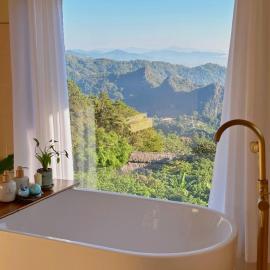 Sayu Homestay&Cafe, hotel a Ban Pha Mi
