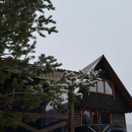 Spadok Forest Villas - Villa 2, hotel in Sloboda