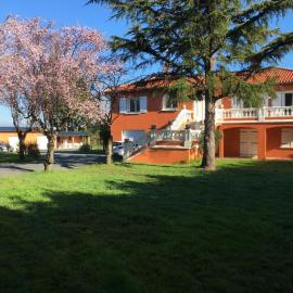 Escale et Séjour, hotelli kohteessa Lavaur
