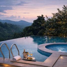 The Sky Imperial Pavoreal Jungle Resort: Kumbhalgarh şehrinde bir otel