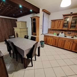Ubytovňa Šurany, готель у місті Šurany