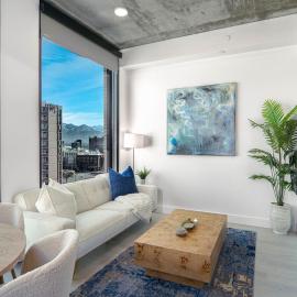 10thFloor CityView HotTub,Pool,Gym,Parking,King Bed