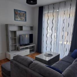 Andrej Apartment with Garage