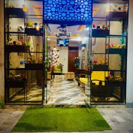Nizam guest house โรงแรมในSukkur