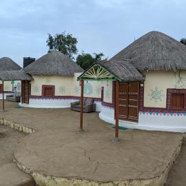 Khoyla Homestay, Hotel in Dhordo