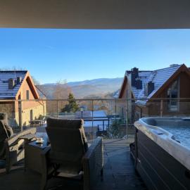 Kras Resort - Apartament Siesta 102D z Wanną z hydromasażem i Widokiem na Góry