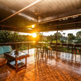 Sunset Lodge, hotel v destinaci Drake