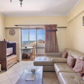 VIP T2 Beachfront with Garage