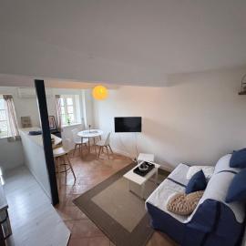 Studio confortable en plein centre proche gare & commerces