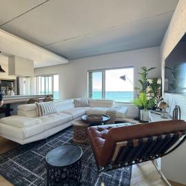 RESET Seaview apartment - Simons Town, hotel in Dido Valley