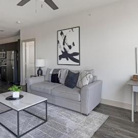 Landing Incredible 2BD Gym Pool
