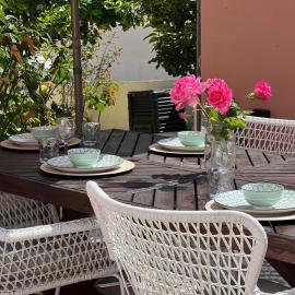 Quinta das Rosas - Beach 500m away, hotel in Figueira da Foz