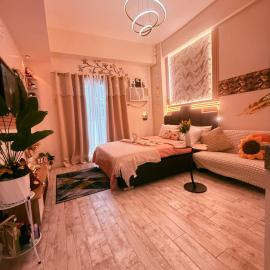 The Fyangz Luxe Staycation Near Anjo World โรงแรมในCebu