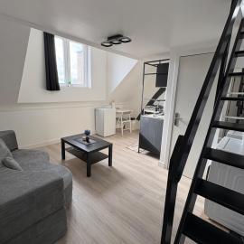 Duplex near Brussels Airport with washing machine, hotel v destinaci Vilvoorde