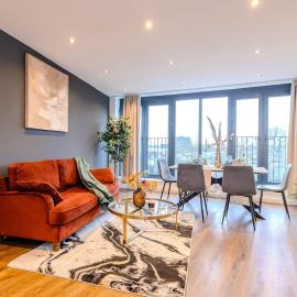 Lux 2 Bedroom Flt at Brentwood