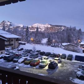 Appartement Les Carroz d'Araches 4 à 6 couchages, vue sur montagne