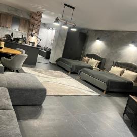 Astin Studio Vratsa Central, hotel en Vratsa