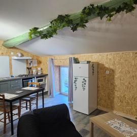 studio 4
