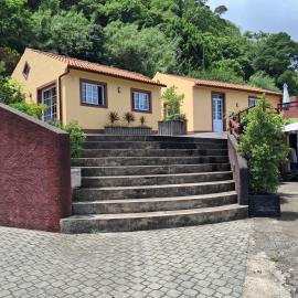 Casinhas