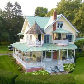 Six Bedroom Home on Cayuga Lake in Ovid - Finger Lakes