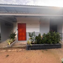 Serenity House 4D, hotel di Ban Ko Khwan