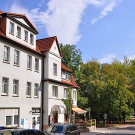 Pension am Park, hotel in Merseburg