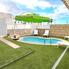 HEI HEI AND PUA VILLA - heated pool, priv parking, fibre net, Palm-Mar
