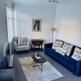 Luxury Three Bedroom Duplex Apartment Torquay Marina