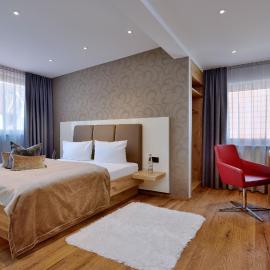 Landhotel RÖSSLE, hotel en Stimpfach