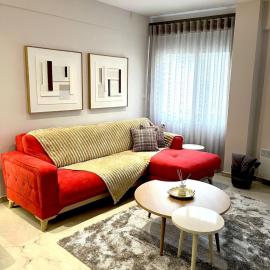 Iris Apartment II Livadeia, hotel v destinácii Livadia