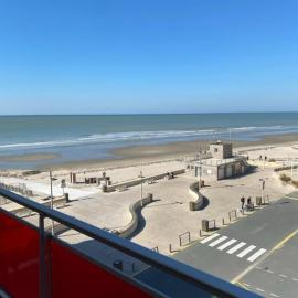 Appartement Vue Mer à Ste Cécile Plage, hotel u gradu Kamijer