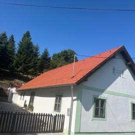 NeuHaus Apartman, hotel in Úrkút