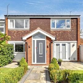 Quiet house in the city centre, close to cathedral: Lichfield şehrinde bir otel