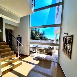 Oasis park modern villa in Portimao