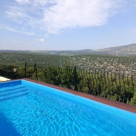 Kosher 4 bedroom Villa Newly renovated
