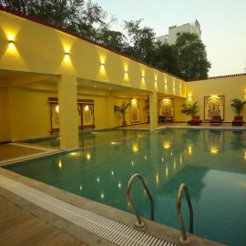Hotel Ranavilas Palace