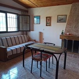Holiday House Rizomylos
