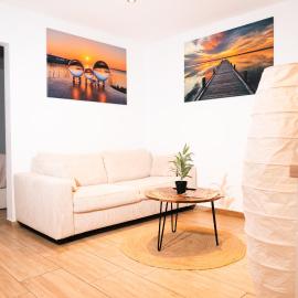 Seeglück I moderne Ferienwohnung für bis zu 4 Personen Steinhuder Meer, Hotel in Wunstorf
