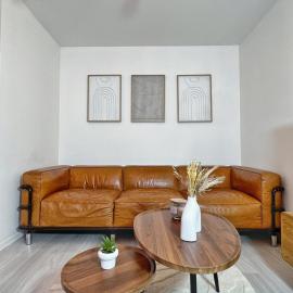Sous le Noyer - Maison Familiale Aurillac, hotel in Aurillac