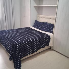Quarto em AP Compartilhado - Somente Mulheres