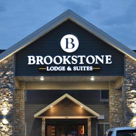 Algona में, होटल Brookstone Lodge & Suites