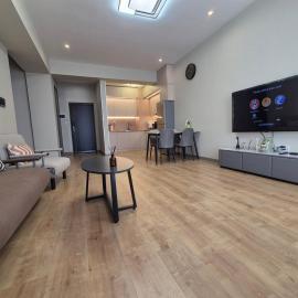 Spacious Central 2BR for 8 Guests and near essentials