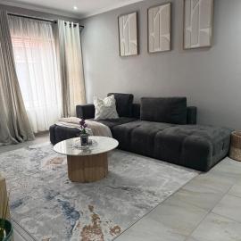 Cozzy home, hotel in Polokwane