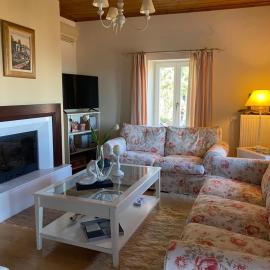 La Petite Bastide โรงแรมในคาร์ดิทซา